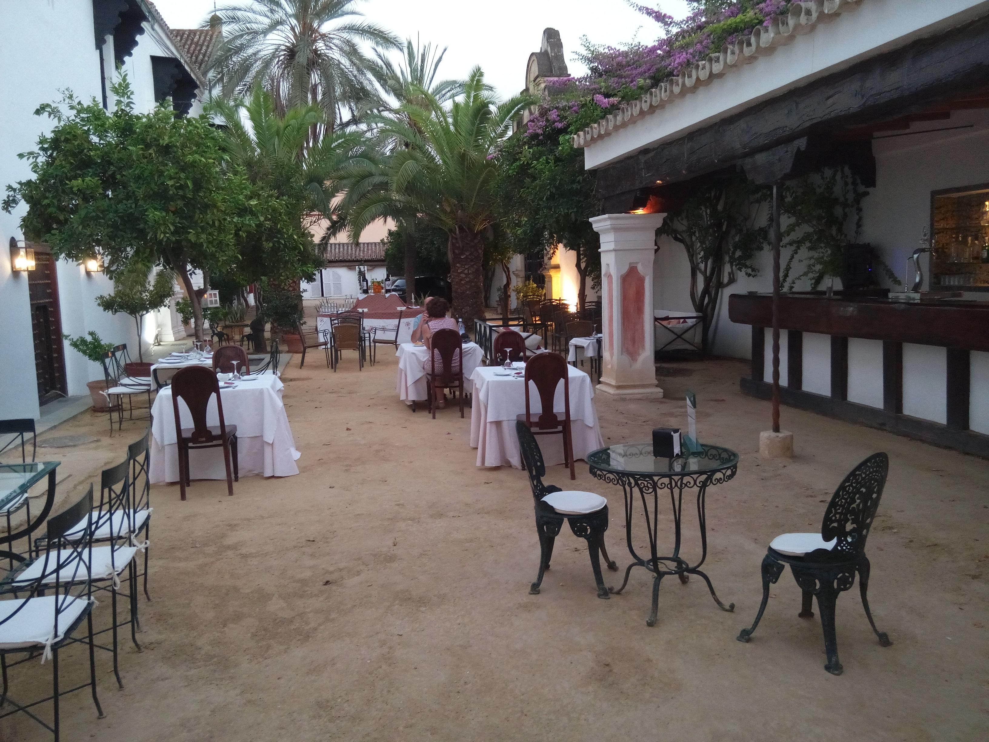 圣弗朗西斯科修道院酒店 Palma del Río 外观 照片