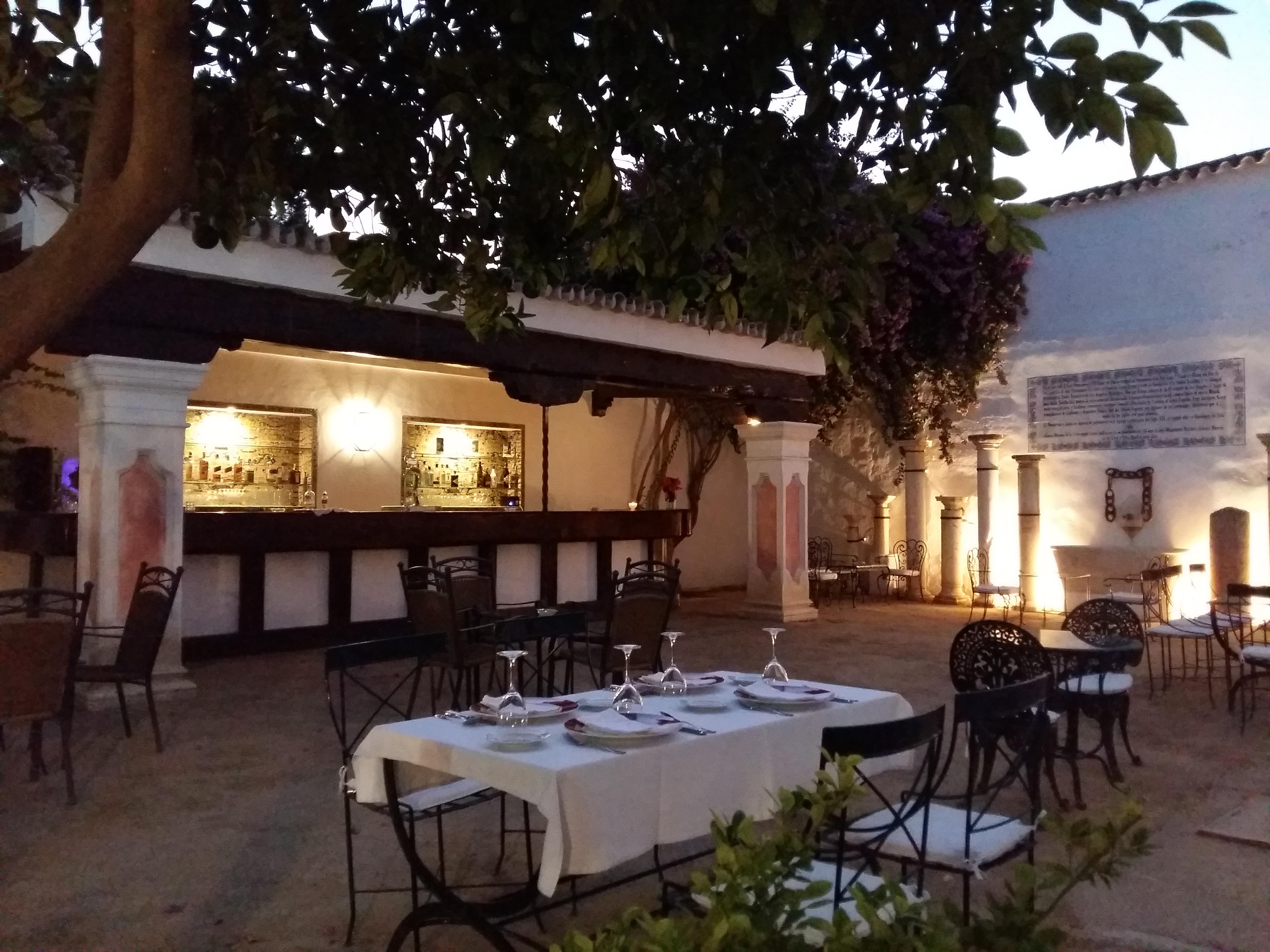 圣弗朗西斯科修道院酒店 Palma del Río 外观 照片